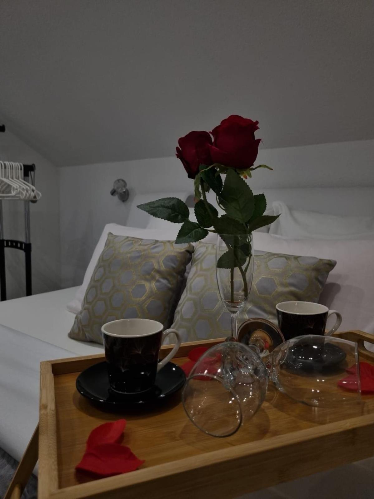 אוטוצאץ Luxury Apartment Megy מראה חיצוני תמונה